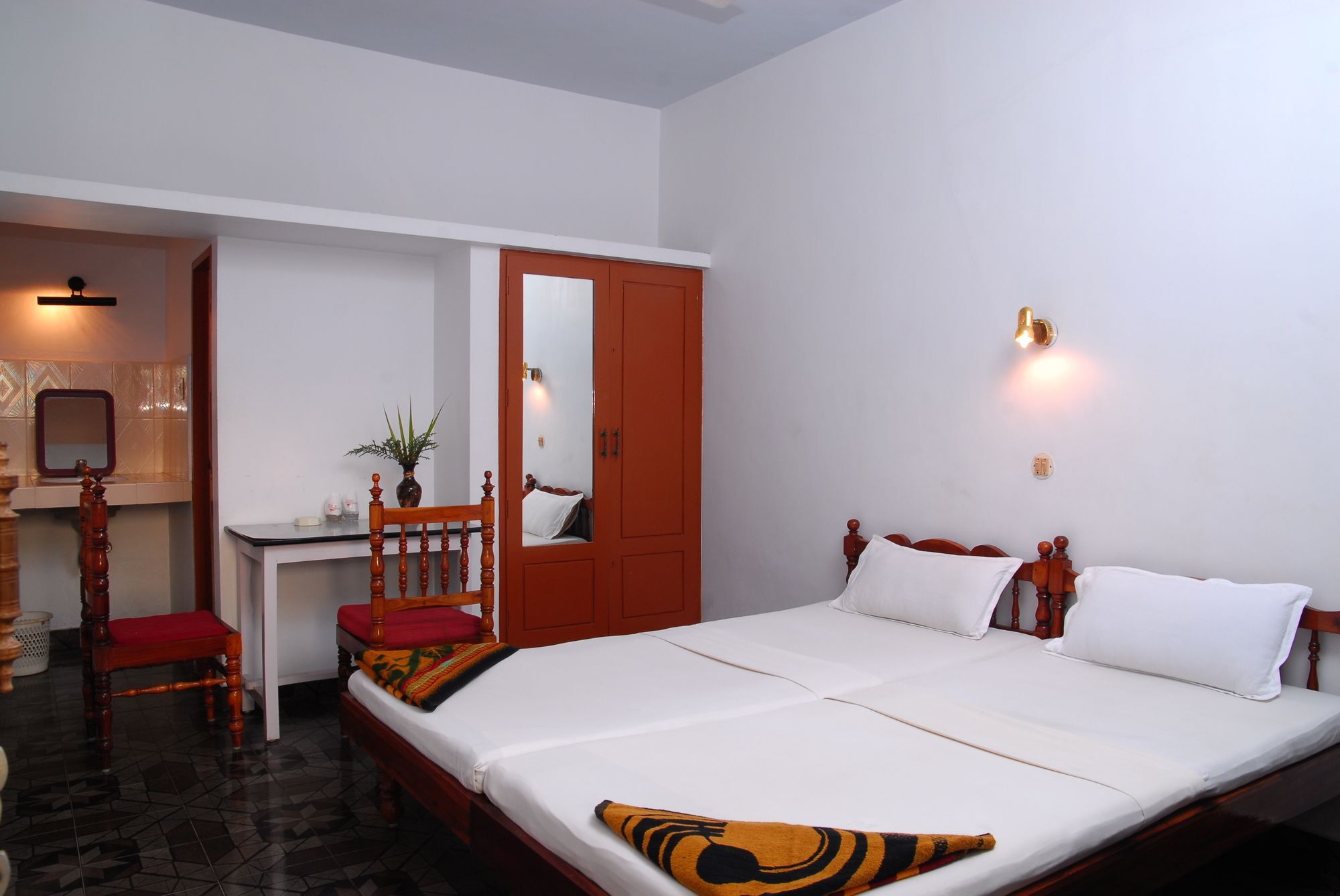 Hotel Sea View Palace - The Beach Hotel, Kovalam Ngoại thất bức ảnh